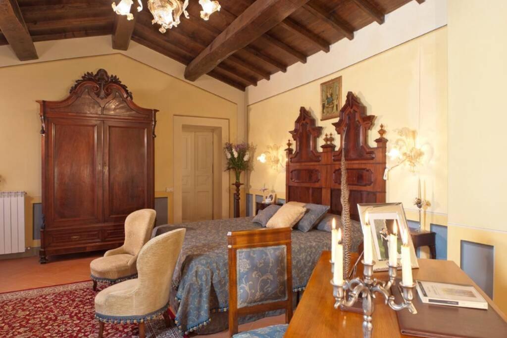 Villa Liz Tuscany, Private Pool, Hot Tub, Property Fenced, Pets Allowed Poppi Esterno foto