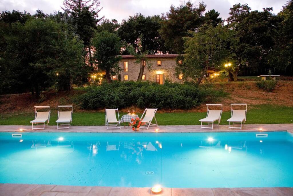 Villa Liz Tuscany, Private Pool, Hot Tub, Property Fenced, Pets Allowed Poppi Esterno foto
