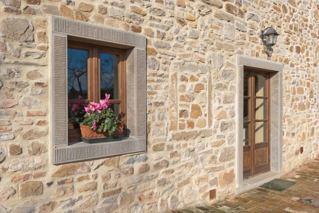 Villa Liz Tuscany, Private Pool, Hot Tub, Property Fenced, Pets Allowed Poppi Esterno foto