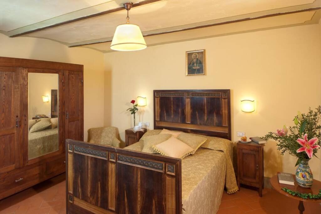 Villa Liz Tuscany, Private Pool, Hot Tub, Property Fenced, Pets Allowed Poppi Esterno foto