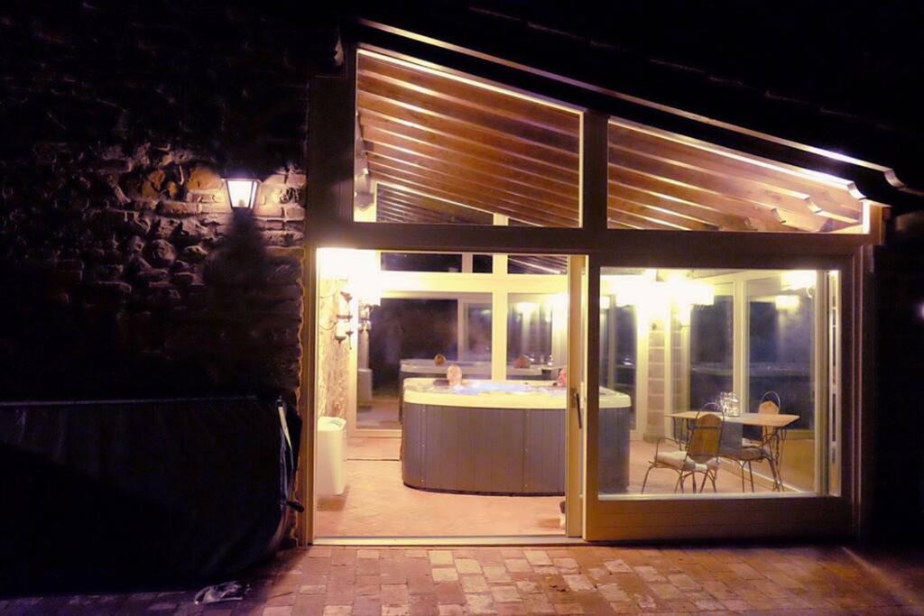 Villa Liz Tuscany, Private Pool, Hot Tub, Property Fenced, Pets Allowed Poppi Esterno foto
